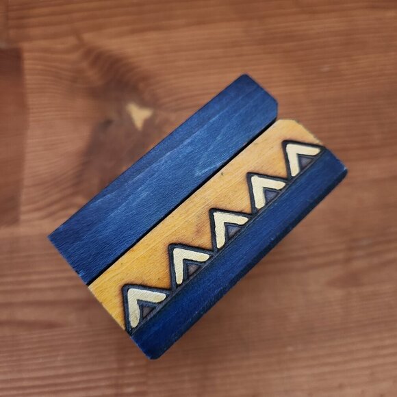 Wooden box by EWB Enchanted World Boxes Etched Wolf Howling Moon Southwestern - Picture 4 of 6